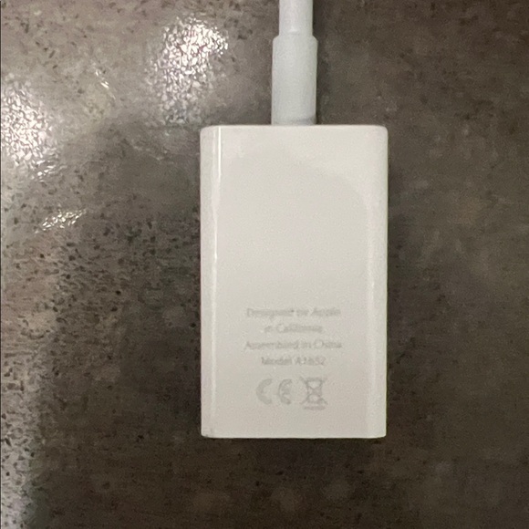 White HDMI Adapter - Picture 5 of 5